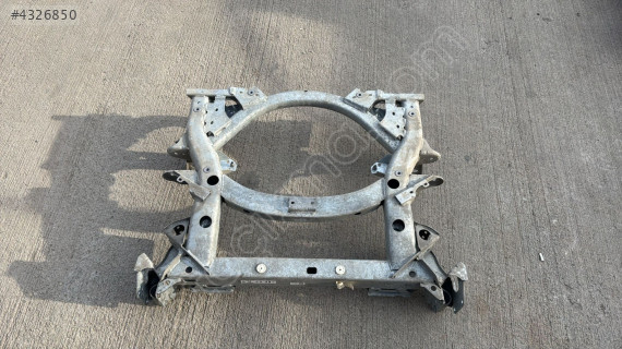 BMW 4 SERİ İ4 G26 G22 MOTOR TRAVERSİ 7915428-09