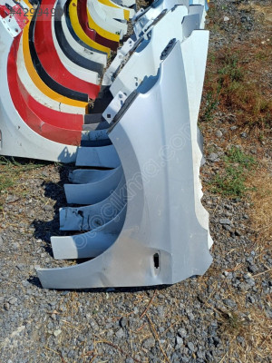 FİAT EGEA SOL ÇAMURLUK ORİJİNAL ÇIKMA FİAT YEDEK PARÇA