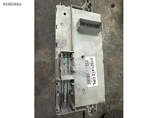 Fiat Doblo sigorta kutusu 51821412