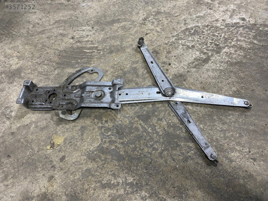 OPEL ASTRA F SAĞ ÖN CAM KRİKOSU 3 KAPI ÇIKMA 90520203 CANCAN OPEL