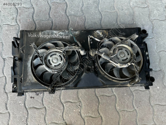 TRANSPORTER T4 96-04 SU DİREKSİYON RADYATÖRÜ FAN SETİ 701121253D