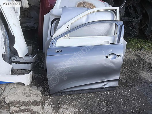 2020 clio 5 füme boyasız sol ön kapı