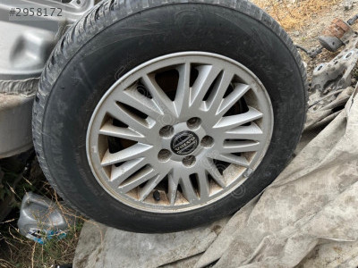 Volvo s60 15 inç çıkma takım jant lastik