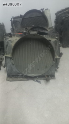 Isuzu Dmex su radyatörü