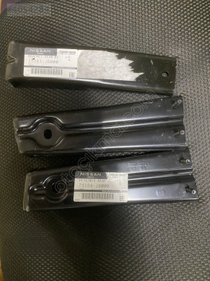 Nissan Qashqai 2012 model arka tampon ayağı 79183JD000 79184JD000