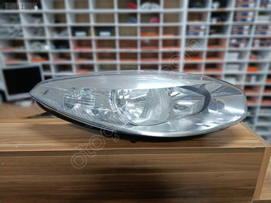 Renault Fluence Ön Far Lambası Merceksiz Sol ve Sag 2013-2014