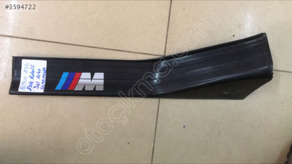 BMW E36 SOL ARKA KAPI EŞİK BAKALİTİ 514781192639