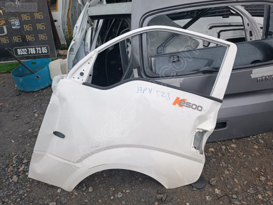 KİA BANGO SOL ÖN KAPI ORİJİNAL ÇIKMA