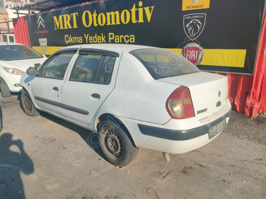 renault clio kapı