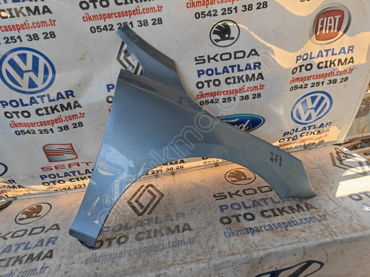 Volvo V40 sağ ön çamurluk