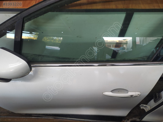 Renault Clio 4 sol ön kapı