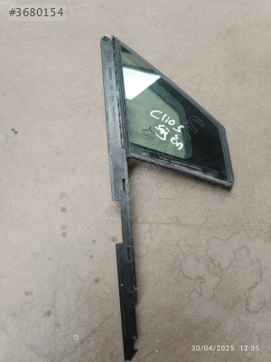 Clio 5 sağ ön cam kelebeği