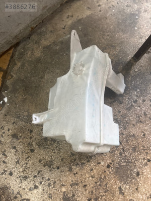 Ford Focus silecek su bidonu jx7b 17b613 bf