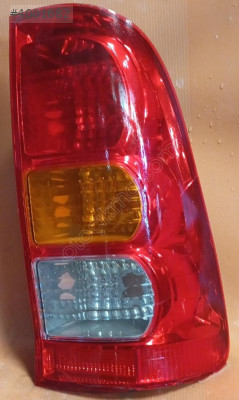 toyota hilux sağ stop
