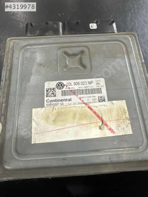 03l906023mp ecu motor beyni Jetta dizel