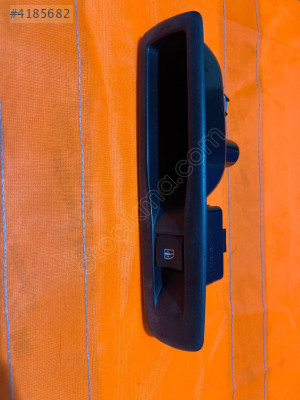 RENAULT FLUANCE SAĞ ARKA CAM DÜĞMESİ