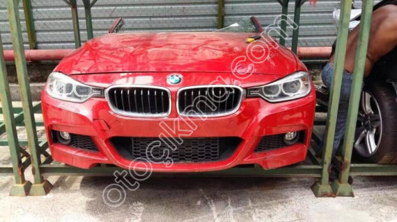 BMW 3 Serisi E90  Çıkma Yedek Parça: SU, KLİMA, TURBO RADYATÖR VE