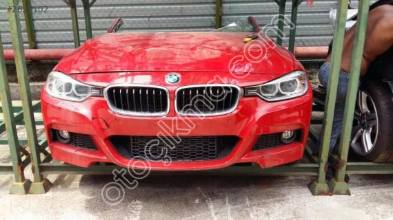 BMW 3 Serisi E90 İçin Emme Manifoldu ve Dinamo Parçaları