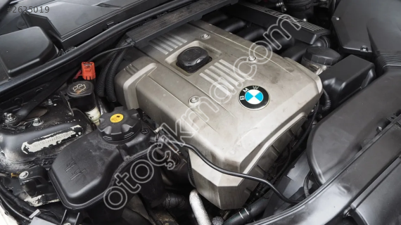 BMW 3 Serisi E90 Komple Ön Set: Tampolar, Sisler, Kapaklar, Izgar