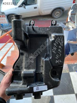 BMW F40 / F44 SİLECEK SU DEPOSU - ÖZIŞIK ÇIKMA PARÇA