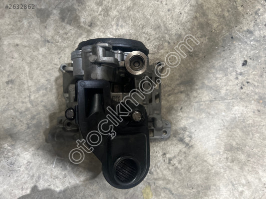 BMW N57 3.0 DİZEL YAĞ POMPASI 7823009