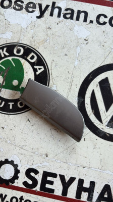 5K1858418 vw golf 6 göğüs orta çıtası