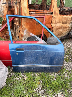 Suzuki Marutti sağ ön kapı