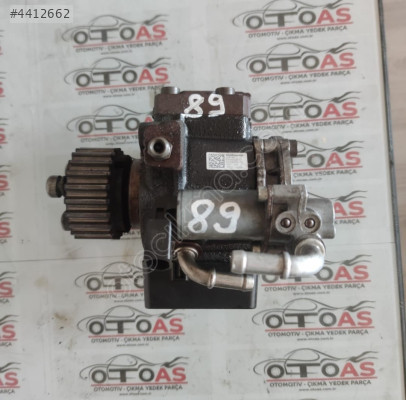 VOLKSWAGEN CADDY 1.6 DİZEL MAZOT POMPASI 03L130755AH01