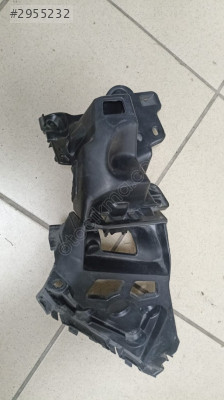 RENAULT CLİO Arka Tampon Baglanti Braketi Sol
