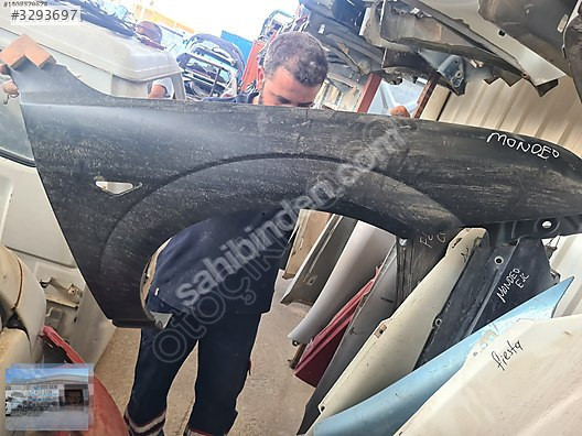 OTO CEMDEN ÇIKMA FORD MONDEO 2003- 2007 SAĞ ÖN ÇAMURLUK