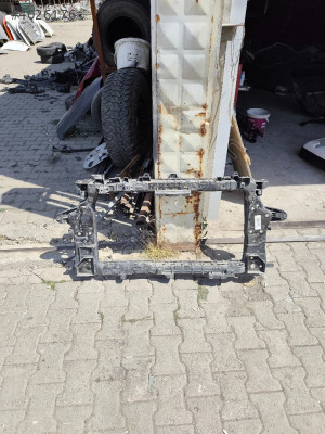 Nisan juke ön panel 2019 2025