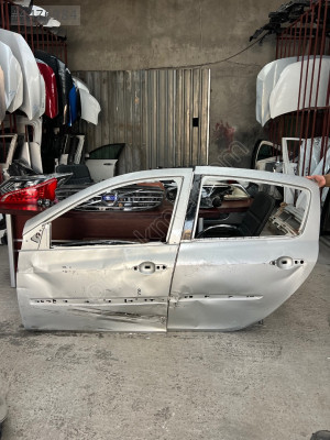 Renault clıo 3 çıkma ön sol arka sol kapı