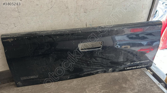 Dmax bagaj kapağı