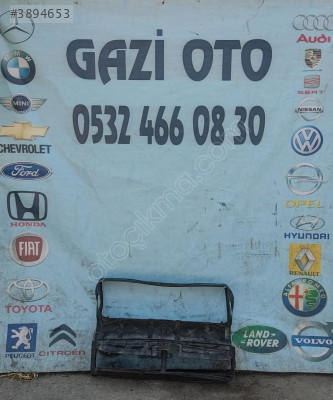 BMW 5 SERİSİ F10 ÖN PANEL HAVA KANALI (MASKE)