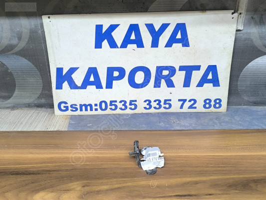 Megane 3-III (HB) Bagaj Kapak Menteşesi 844003908R