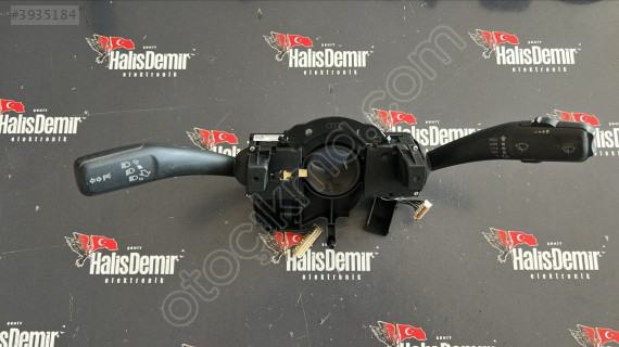 8K0953502BC AUDİ A4 SİNYAL VE SİLGİ KOLU