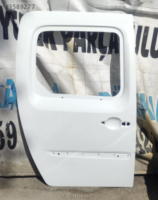 RENAULT KANGOO 3 SAĞ ARKA SÜRGÜLÜ KAPI