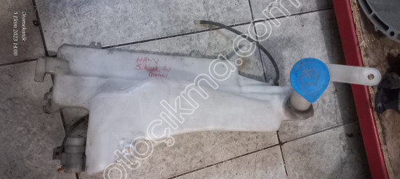 Honda HR-V 99-06 cam suyu deposu ve motoru