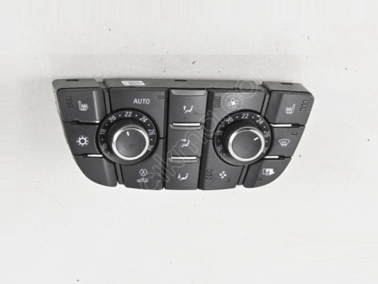 Opel Astra J Isıtmalı Auto Klima Kalorifer Paneli Düğmesi