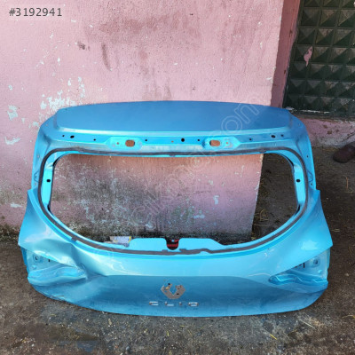 Renault clio 5 bagaj kapağı