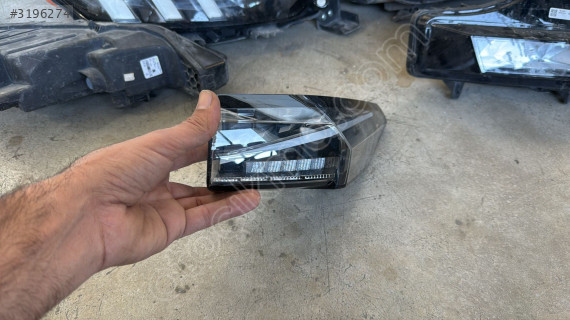Peugeot 408 sağ dış stop