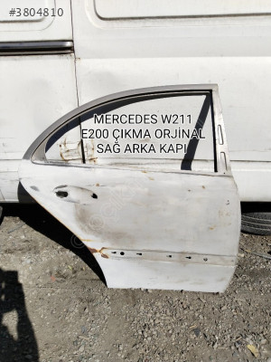 MERCEDES W211 ÇIKMA ORJİNAL SAĞ ARKA KAPI