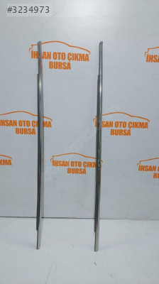 Megane 4 sağ ön cam sıyırıcı krom orijinal