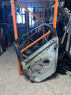 VW GOLF 5 SOL ARKA KAPI 2005-11