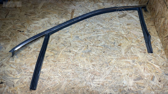 RENAULT TALİSMAN SOL ÖN KAPI ÇERÇEVE FİTİLİ