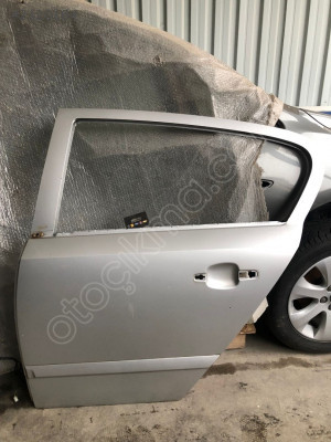 OPEL ASTRA H SOL ARKA KAPI ÇIKMA ORJİNAL HATASIZ