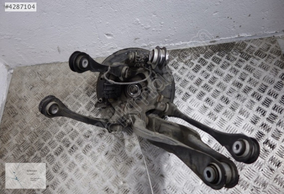 BMW 4 KASA F32 ARKA TAŞIYICI SAĞ SOL