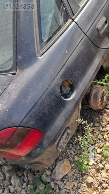 OPEL ASTRA F SEDAN SAĞ KESME ÇAMURLUK.OTO ERKAN ÜNYE