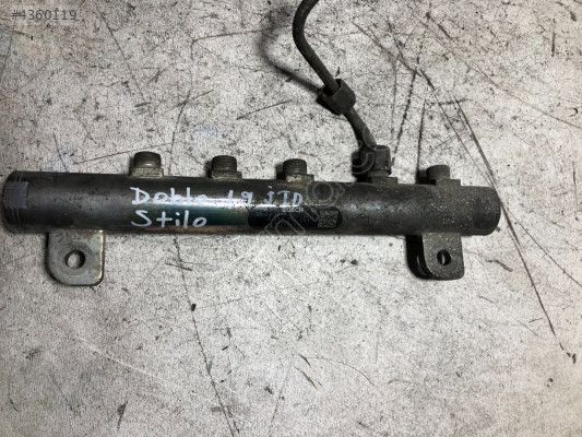 Fiat Doblo Punto Stilo1.9 JTD Rail Borusu 0445214053 BOSCH