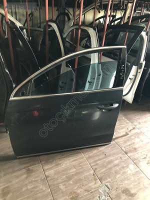 ÇIKMA VOLKSWAGEN PASSAT B7 SOL ÖN KAPI DOLU